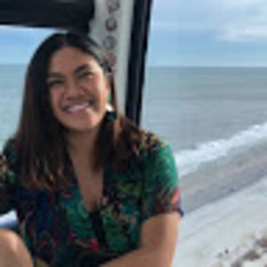 Meet your Posher, Aira bianca